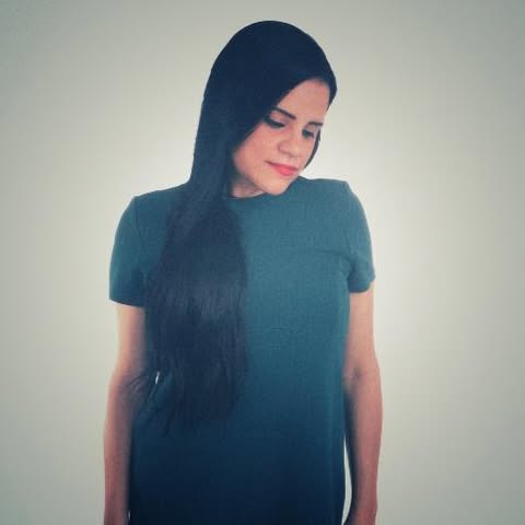 Hilla Peer, “Airport,” single review