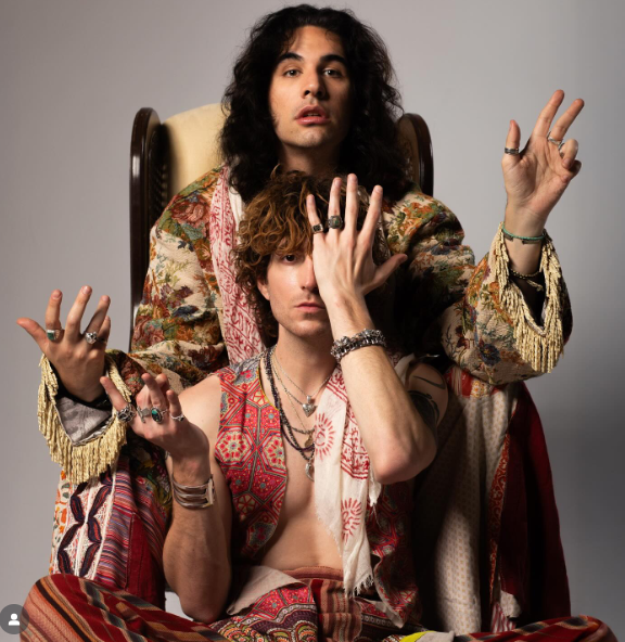 Stanley Simmons “Body Down” Review.