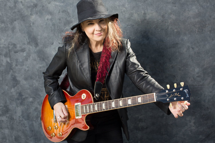 Janet Robin of The String Revolution Talks “Bad Zombies,” Randy Rhoads & Rock Guitar