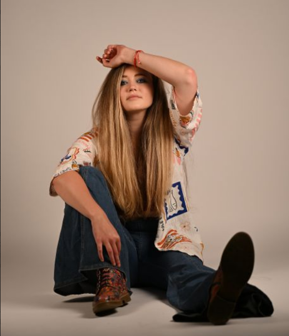 SJ Mortimer: Interview and Review of “Late Bloomer” EP